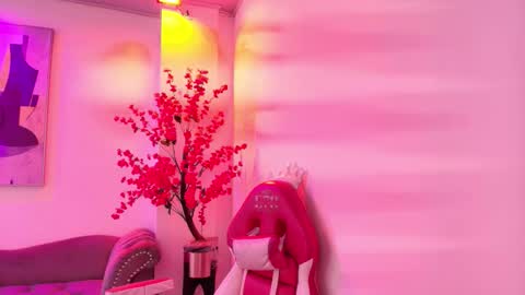 Chloe online show from 03.15.26