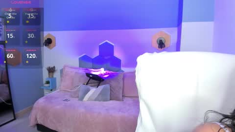 Chloe online show from 09.13.25