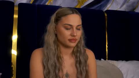 Chloe GraceeX online show from 01.10.26