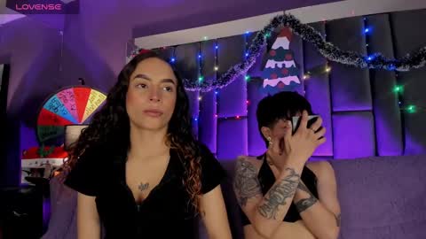 Isabella curly hair - Anastasia short hair  online show from 12.12.24