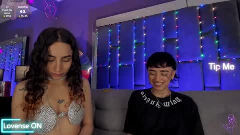 Isabella curly hair - Anastasia short hair  online show from 01.04.25