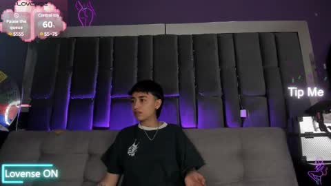 Isabella curly hair - Anastasia short hair  online show from 01.13.25