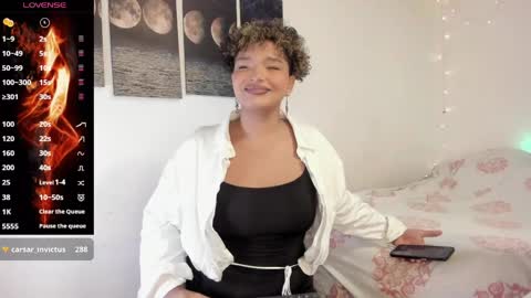 chloe_kisses online show from 06.02.26