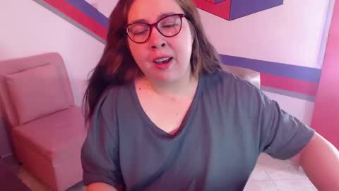 chloe_prg online show from 12.20.24