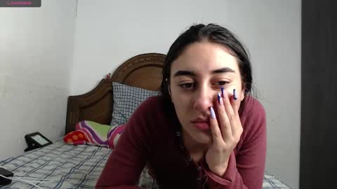 Snapshot of chloe_vahos chatting on 12.15.24 Chloe online show from 12.15.24