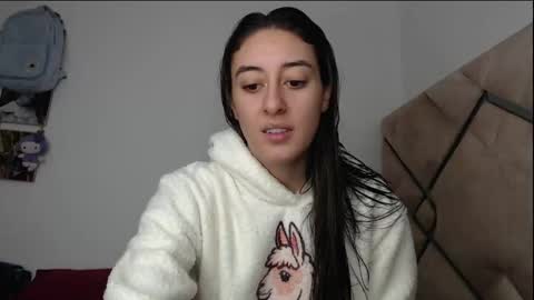 Chloe  online show from 01.05.26