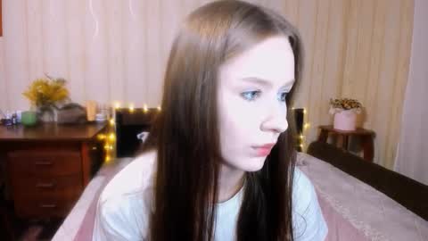 Snapshot of chloe_wifey chatting on 03.13.26 chloe wifey online show from 03.13.26