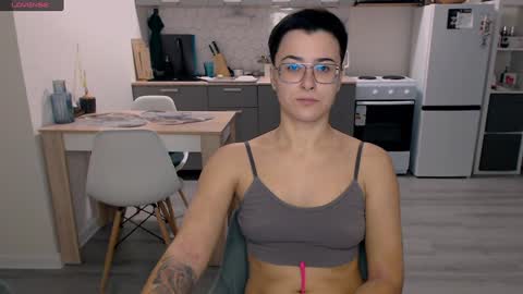 Eva and Sandra online show from 12.15.24