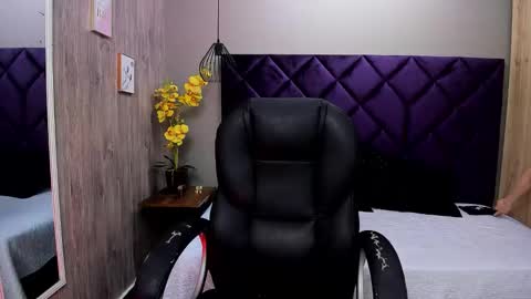 chloecampbell03 online show from 09.21.25