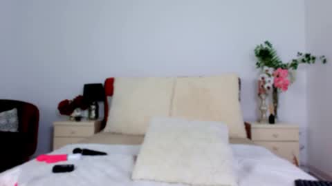 Chloe online show from 09.15.25