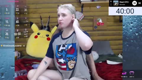 Snapshot of chloeerose2000 chatting on 02.14.25 ChloeeRose online show from 02.14.25