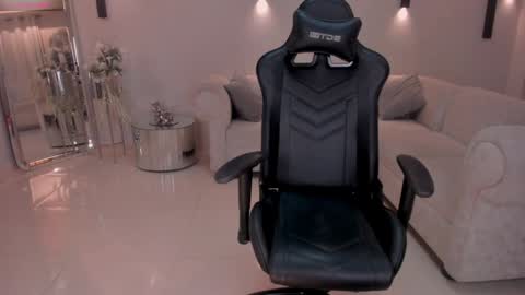 Chloe  OF chloemanson online show from 02.08.25