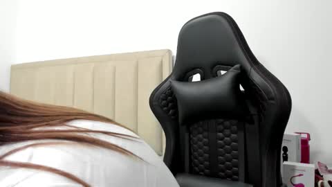 chloemiller   online show from 10.23.25