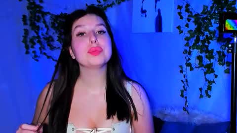 ChloeRicci online show from 12.05.25