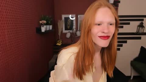 Chloe online show from 11.03.25