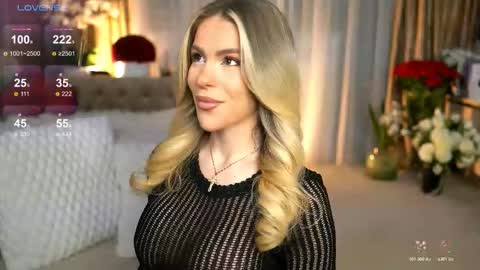 Chloe online show from 03.12.26