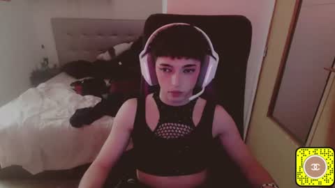 Snapshot of chloevenommm chatting on 06.14.26 chloevenommm online show from 06.14.26
