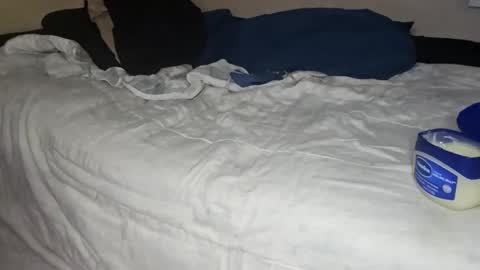 Snapshot of chocdude2877 chatting on 01.03.25 Choc online show from 01.03.25