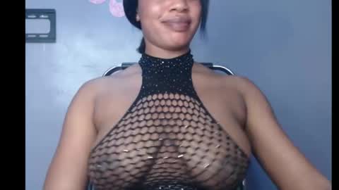 Snapshot of choco_chocox chatting on 01.29.25 ESTHER online show from 01.29.25