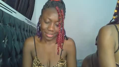 chocobear22 online show from 11.13.25