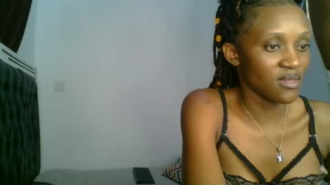 chocobear22 online show from 11.16.25