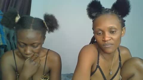 chocobear22 online show from 11.20.25