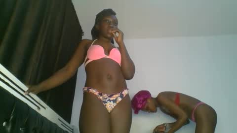 chocobear22 online show from 12.13.25