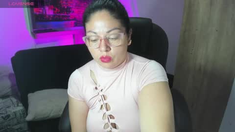 Snapshot of chocobunny_1 chatting on 05.16.26 chocobunny_1 online show from 05.16.26