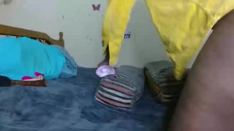 Snapshot of chocolatebony_ chatting on 12.18.25 chocolatebony_ online show from 12.18.25