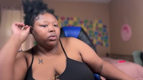 Snapshot of chocolatebunnyxx69 chatting on 07.25.26 Melina online show from 07.25.26