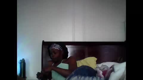 chocolatedrop_ online show from 10.14.25