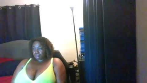 Snapshot of chocolategirl94 chatting on 06.24.26 Chocolate online show from 06.24.26