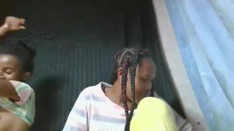 Snapshot of chololatblonde chatting on 02.10.26 chololatblonde online show from 02.10.26