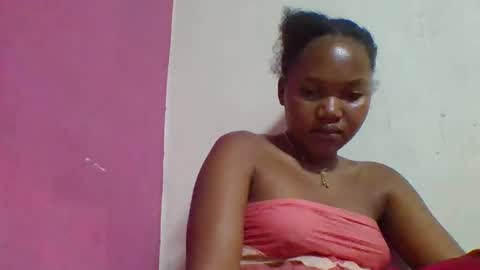 Snapshot of chololatblonde chatting on 02.27.26 chololatblonde online show from 02.27.26