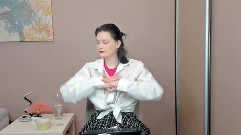 Cassandra online show from 03.19.26