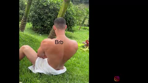 Snapshot of chris_blake__ chatting on 10.06.25 Chris B online show from 10.06.25