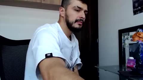 Im back here lets play hard online show from 02.26.26