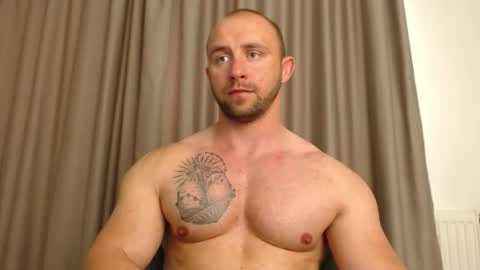 Snapshot of chrisbigbiceps chatting on 05.23.26 chrisbigbiceps online show from 05.23.26