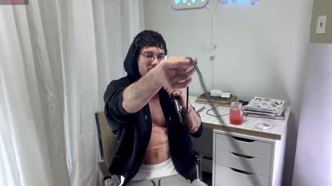 Content creator  artist online show from 11.18.25