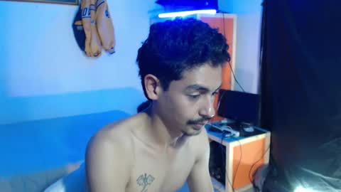 chrisisaak online show from 11.17.25