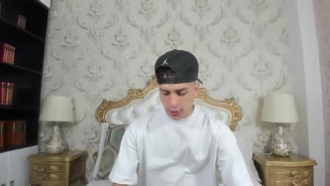 Chris online show from 12.01.25