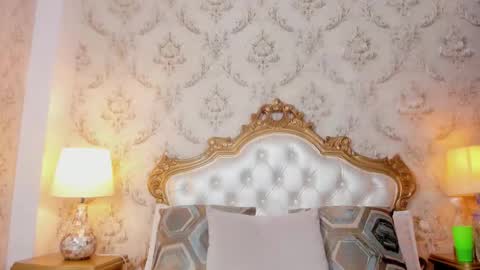 Chris online show from 12.14.25