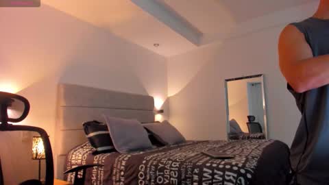 chrismorgan24 online show from 09.20.25