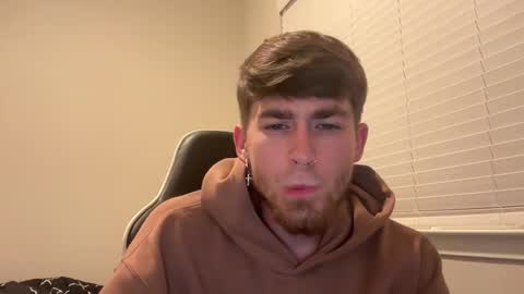 chrisoncam01 online show from 10.21.25