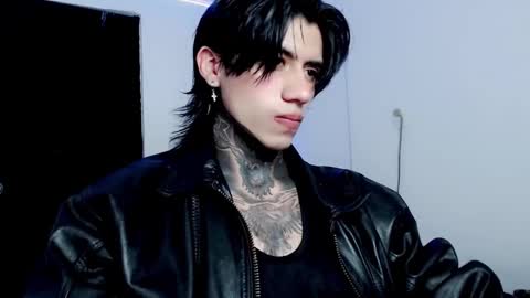 CHRIS  INDEPENT MODEL online show from 02.13.25