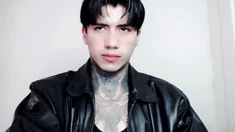 Snapshot of chriss_opp chatting on 09.20.25 CHRIS INDEPENT MODEL online show from 09.20.25