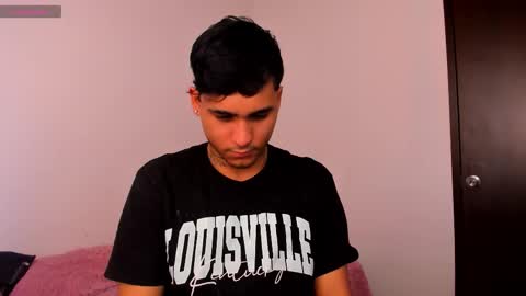 Christian Wang online show from 11.22.25