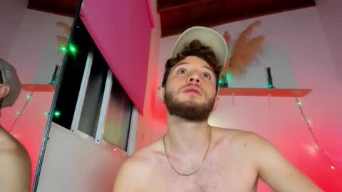 Hi dont forguet to follow me    online show from 11.29.25