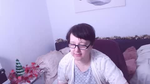 Christa online show from 12.19.25