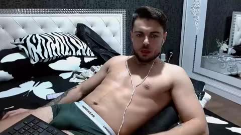 Snapshot of christianhot_ chatting on 12.10.24 Master Gab online show from 12.10.24